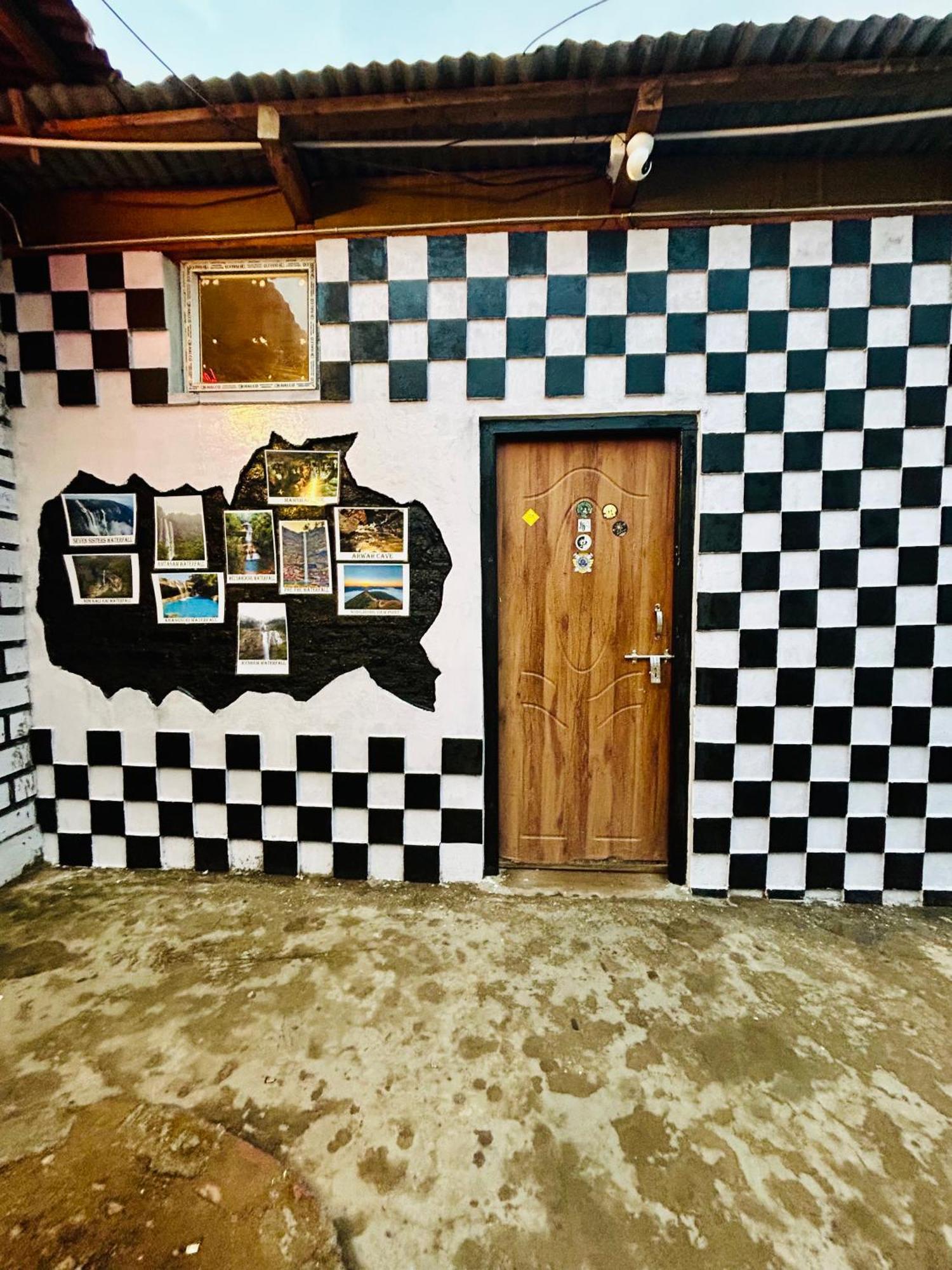 Isabella Hostel Shillong Buitenkant foto