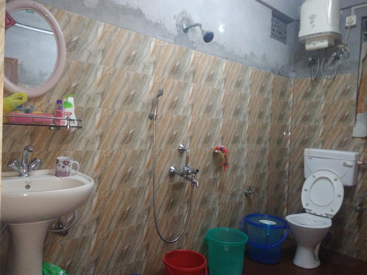 Isabella Hostel Shillong Buitenkant foto