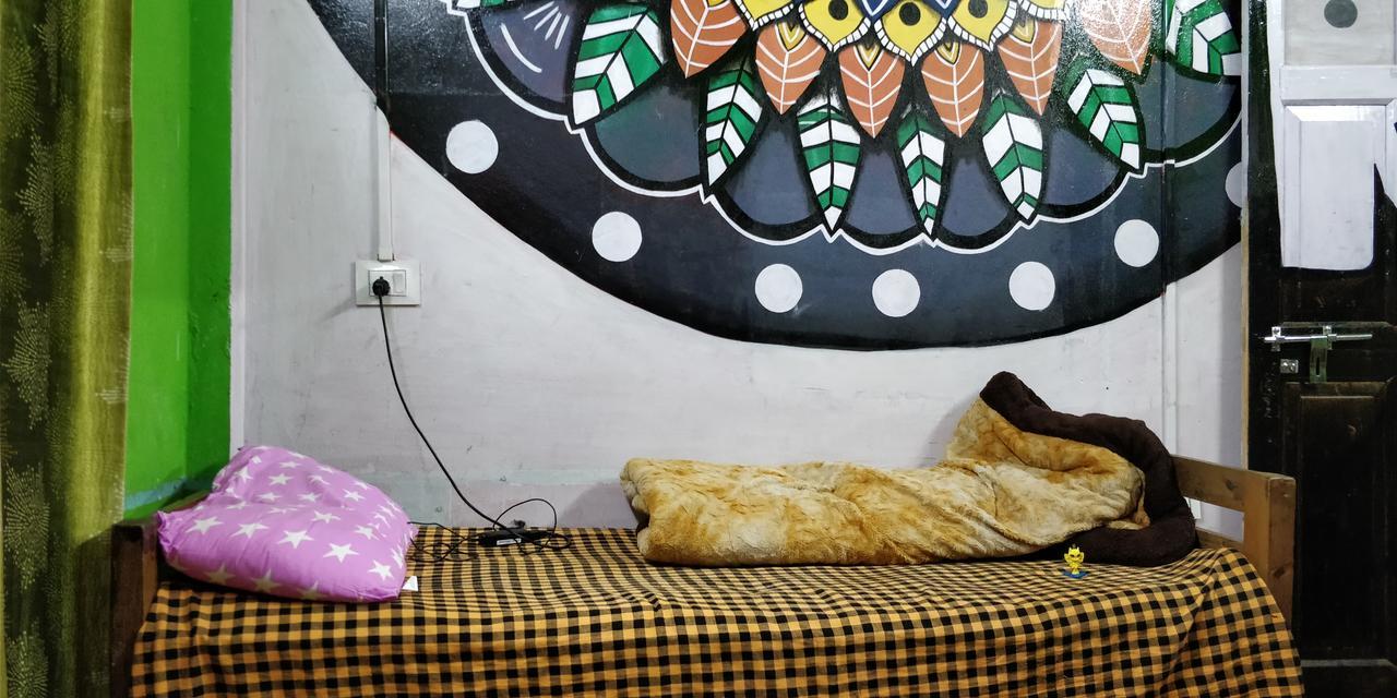 Isabella Hostel Shillong Buitenkant foto
