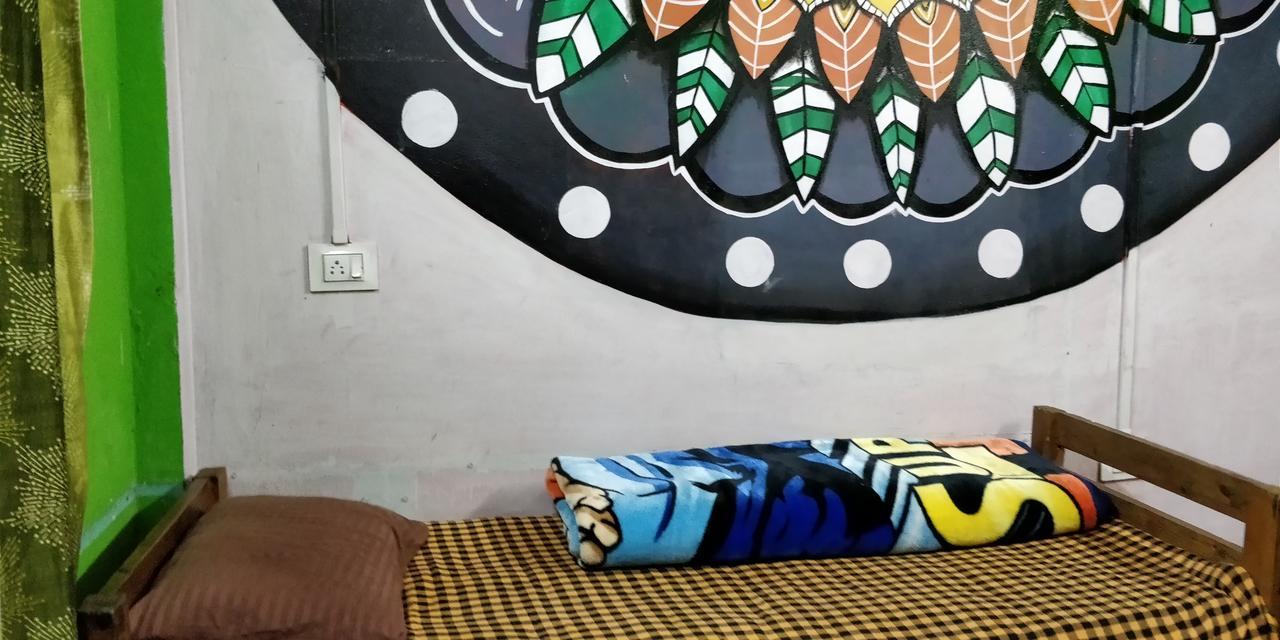 Isabella Hostel Shillong Buitenkant foto